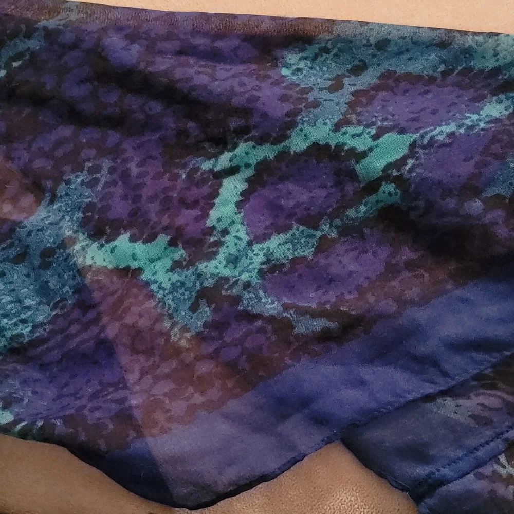 Infinity Scarf - Picture 2 of 3